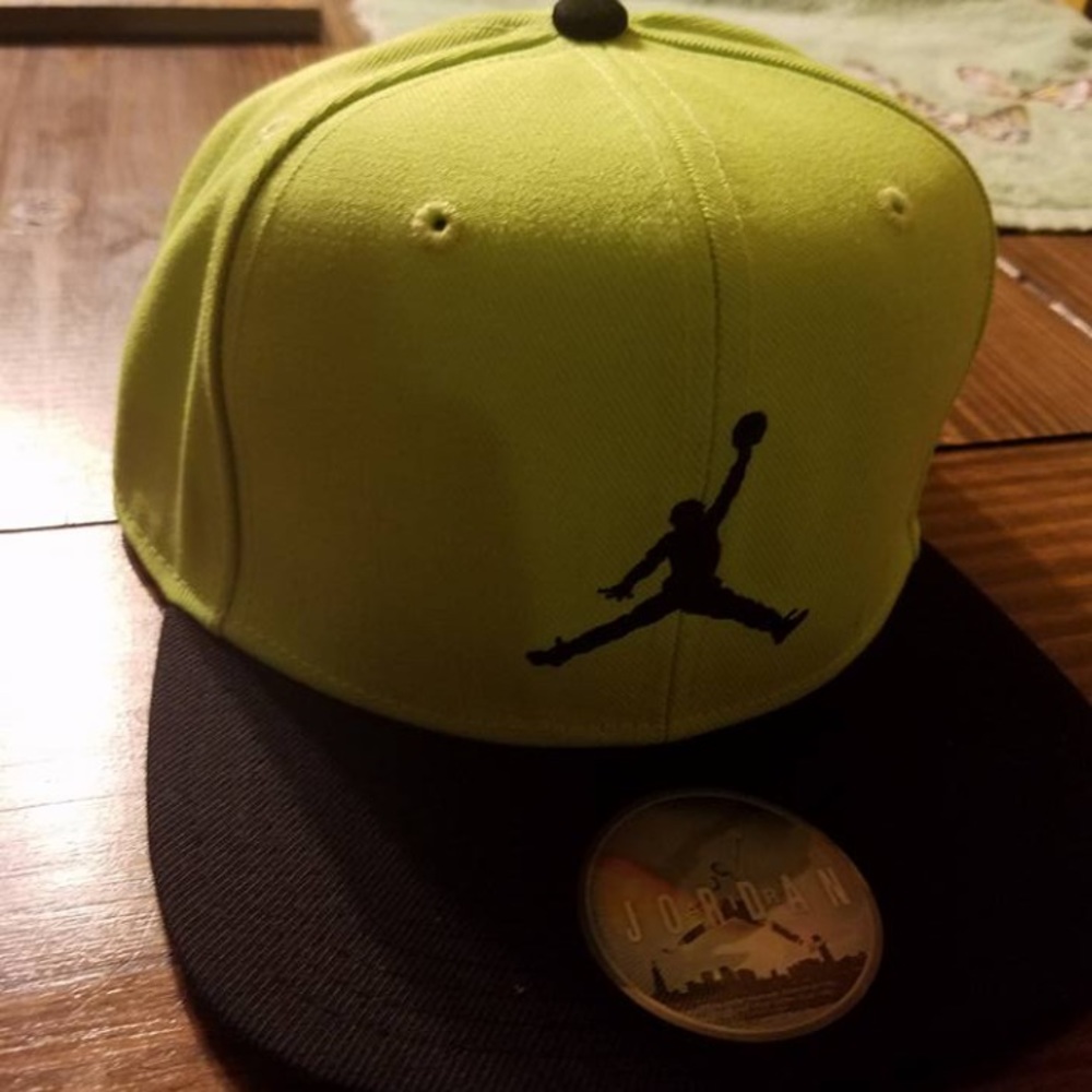 Jordan snapback new